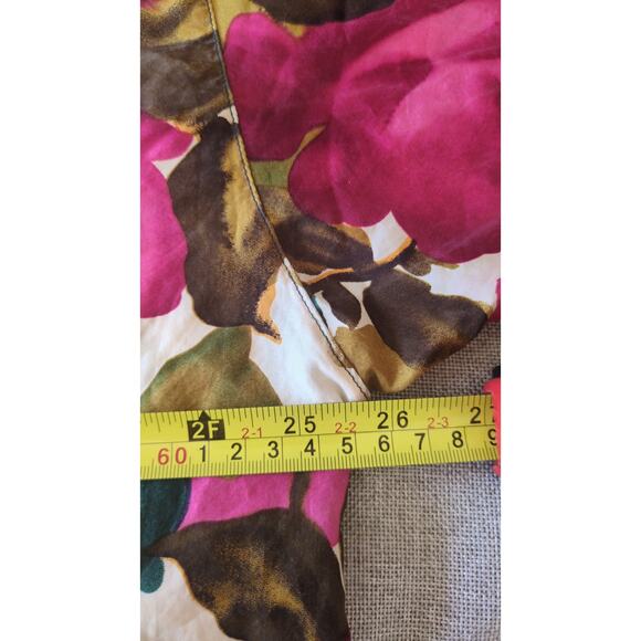 Express Women's Vintage Silk Floral Long Sleeve Button Down Shirt, Large, Artsy - Picture 5 of 7